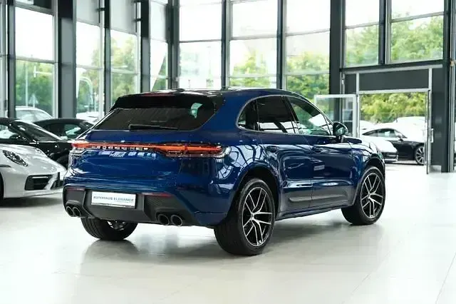 Gebraucht Porsche Macan Sport 265 PS (194 kW) 2023 Blau SUV