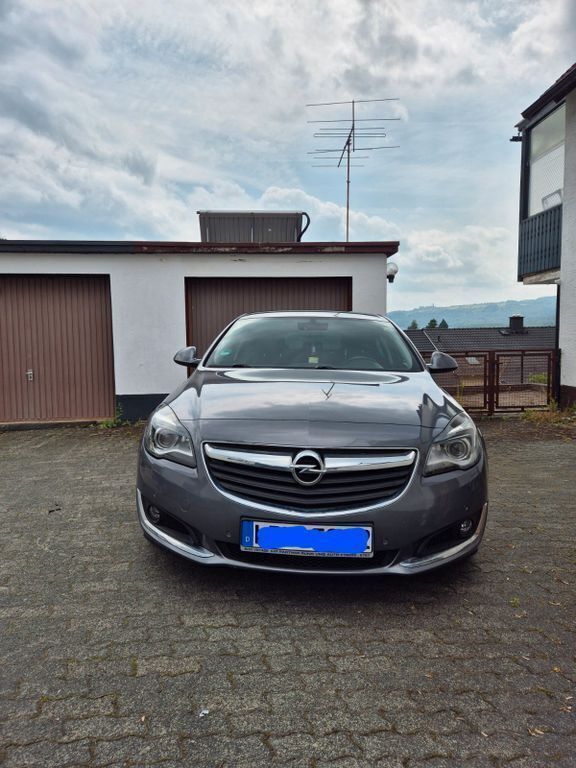 Grau Gebraucht 2016 Opel Insignia Limousine | 7.499 € (Guter Preis) - Bild 1/4