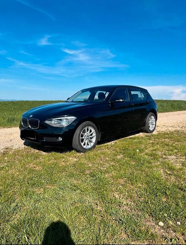 Gebraucht BMW 118 143 PS (105 kW) 2013 Schwarz Kleinwagen