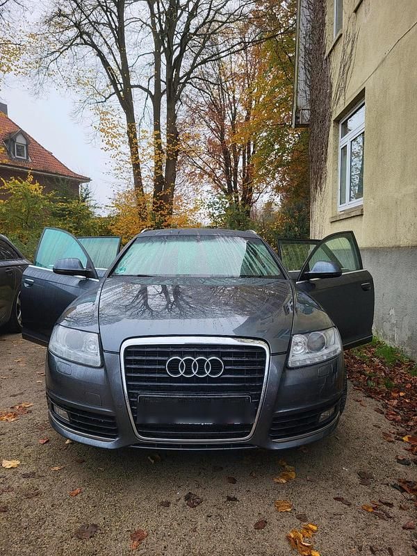 Grau Gebraucht 2011 Audi A6 S-Line Kombi | 6.200 € (Fairer Preis) - Bild 1/4