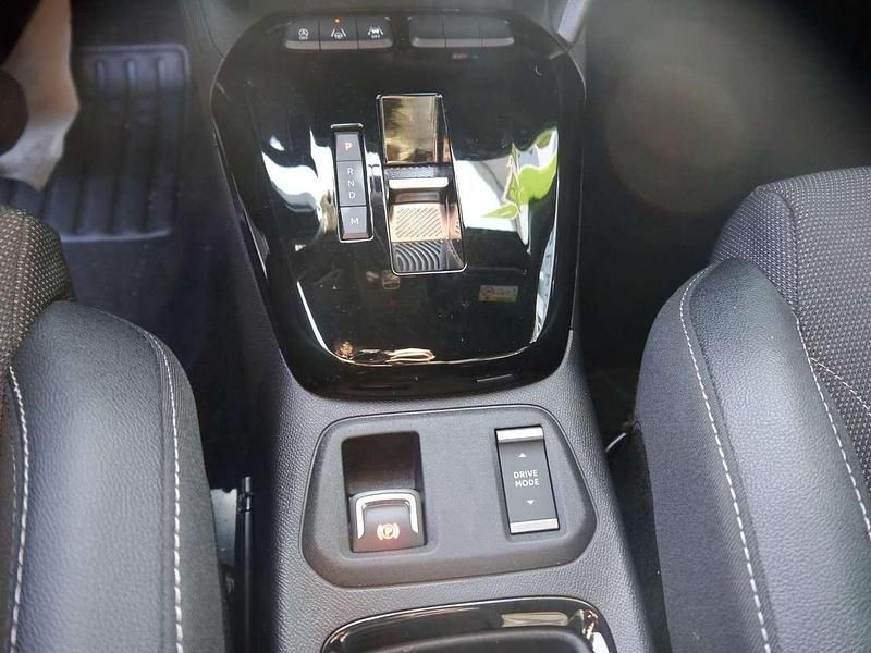 Gebraucht Opel Corsa 101 PS (74 kW) 2025 Kristall silber Kleinwagen