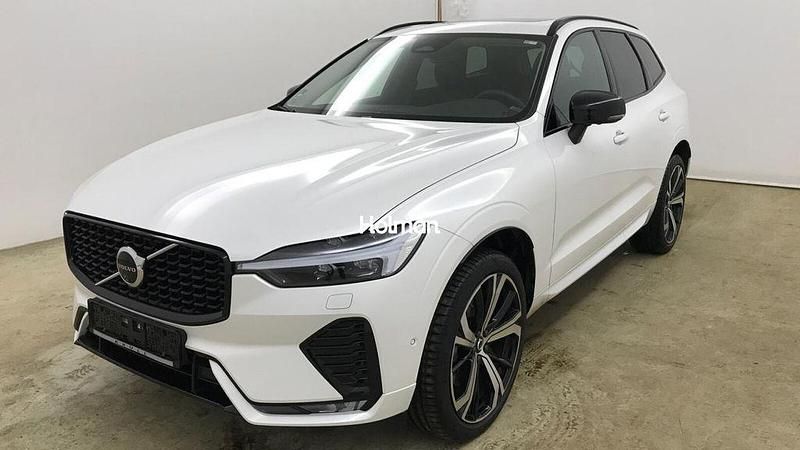 Gebraucht Volvo XC60 Plus 197 PS (144 kW) 2024 Weiß SUV