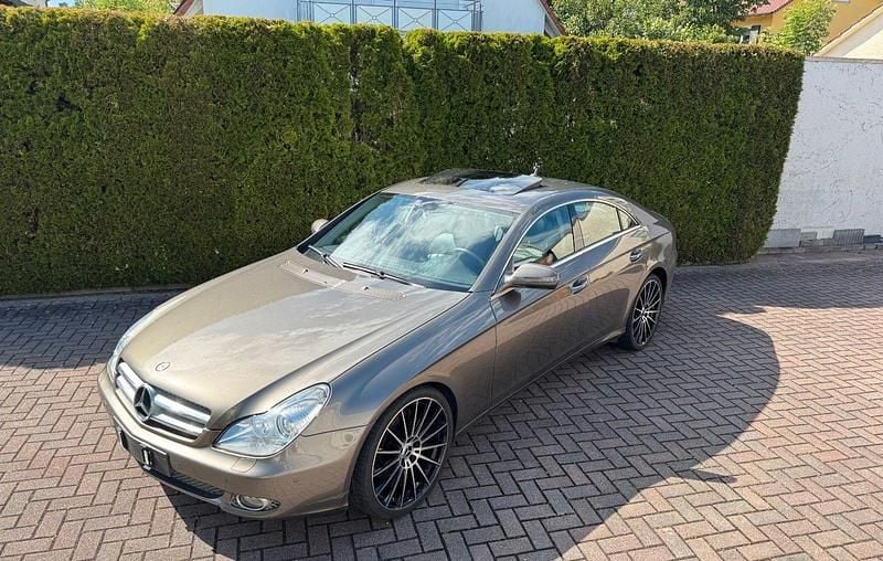Gebraucht 2009 Mercedes CLS350 Coupé | 16.000 € (Teuer) - Bild 1/4
