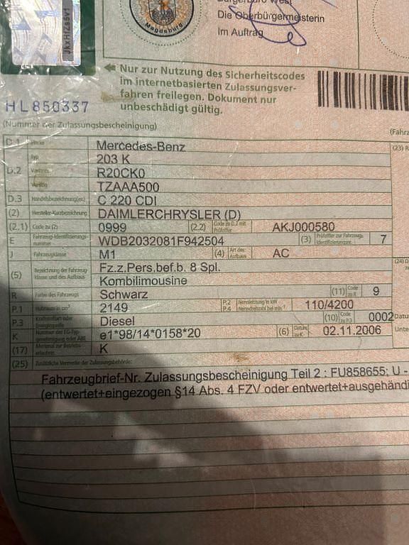 Schwarz Gebraucht 2006 Mercedes C220 Avantgarde Limousine | 2.000 € (Fairer Preis) - Bild 1/4