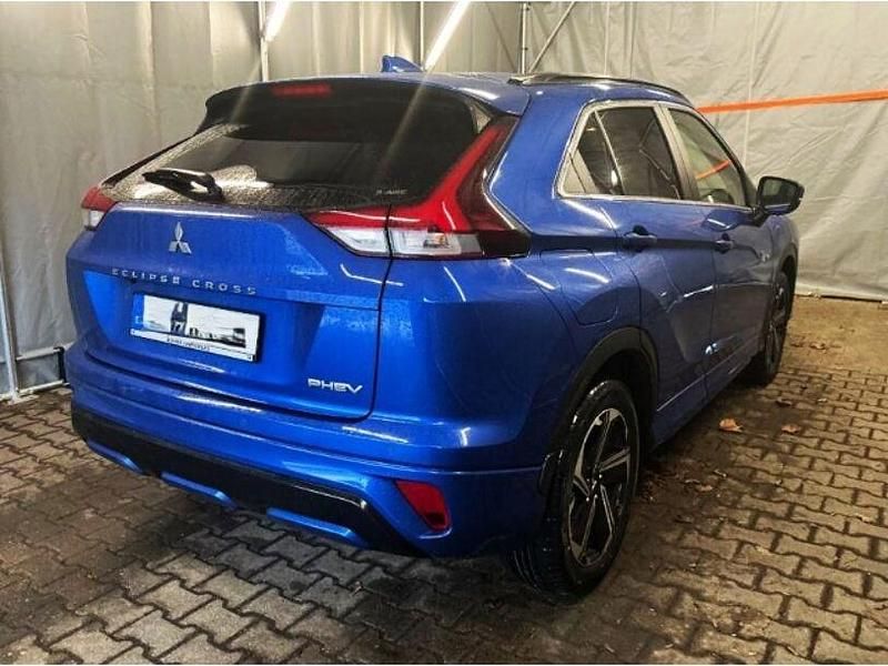 Gebraucht Mitsubishi Eclipse Cross Plus 188 PS (138 kW) 2022 Blau SUV