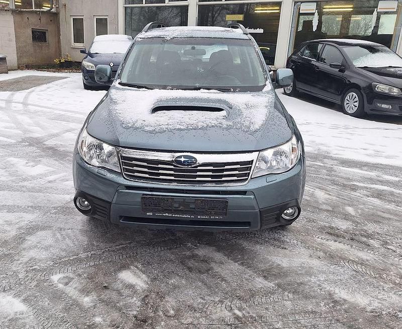 Gebraucht Subaru Forester Comfort 147 PS (108 kW) 2011 Grün SUV