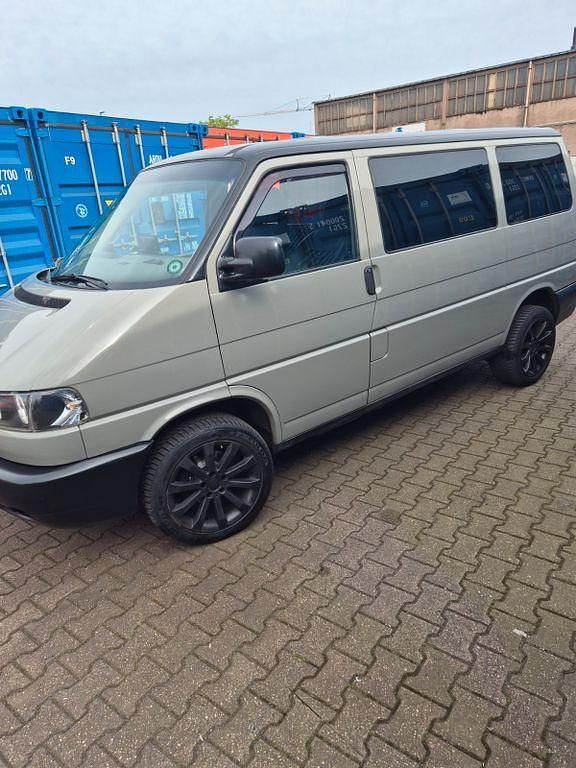 Second-hand VW T4 102 CP (75 kW) 2001 Gri Van