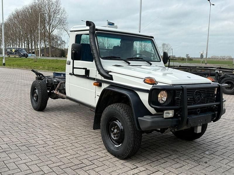 Gebraucht Mercedes G300 184 PS (135 kW) 2011 SUV