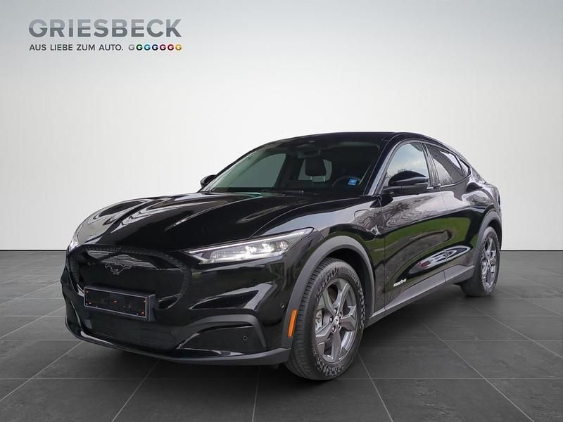 Absolute black Gebraucht 2022 Ford Mustang Mach-E Standard Range SUV | 28.470 € (Guter Preis) - Bild 1/3