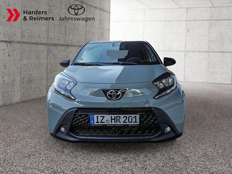 Gebraucht Toyota Aygo X 72 PS (52 kW) 2025 Grün SUV