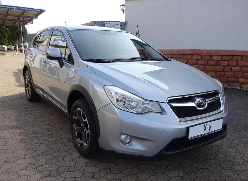 Gebraucht Subaru XV Comfort 150 PS (110 kW) 2013 Ice silver (m) SUV