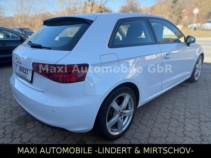 Gebraucht Audi A3 Sport 150 PS (110 kW) 2015 Weiß Limousine
