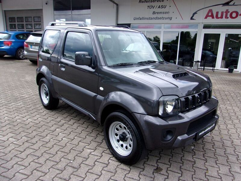 Graumetallic Gebraucht 2017 Suzuki Jimny Comfort SUV | 19.800 € (Teuer) - Bild 1/4