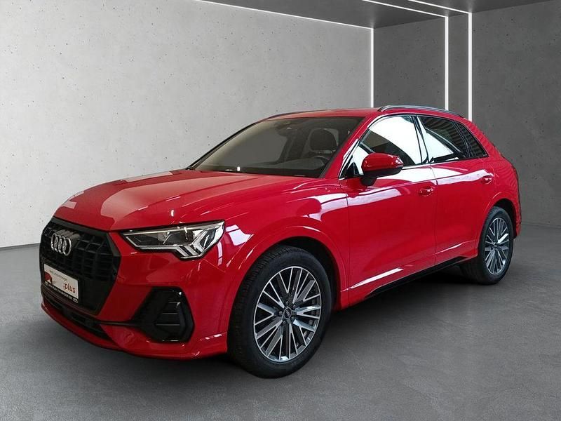 Używany Audi Q3 S-Line 150 KM (110 kW) 2021 Czerwony SUV