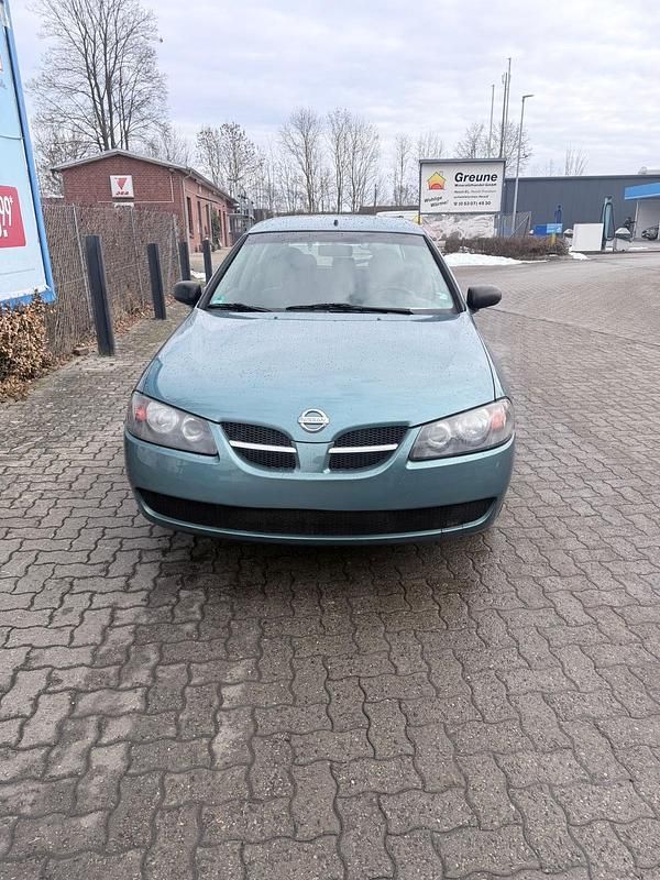Gebraucht Nissan Almera 90 PS (66 kW) 2003 Grün Limousine