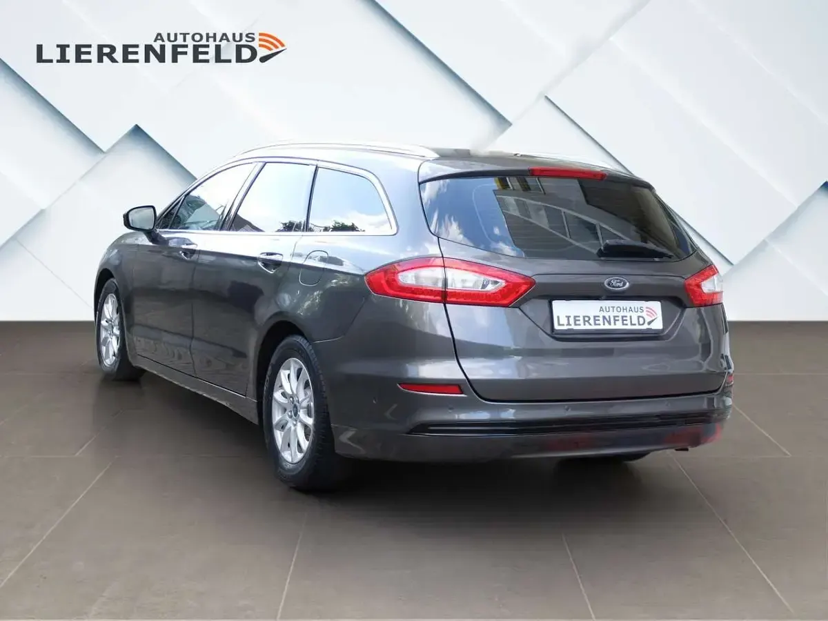 Gebraucht Ford Mondeo Titanium 116 PS (85 kW) 2015 Magneticgrau Kombi