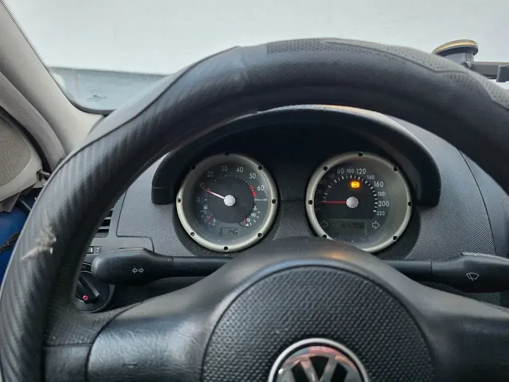 Gebraucht VW Polo 60 PS (44 kW) 2000 Blau Limousine