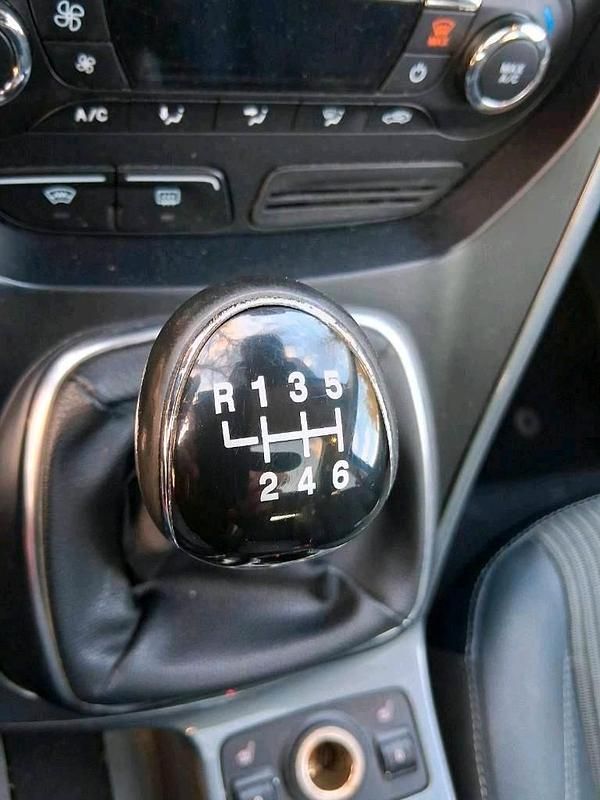 Gebraucht Ford C-MAX Titanium 163 PS (119 kW) 2014 Weiß Van / Kleinbus