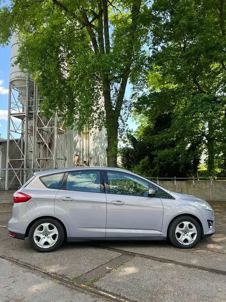 Gebraucht Ford C-MAX Trend 116 PS (85 kW) 2011 Micastonesilber metallic Van / Kleinbus
