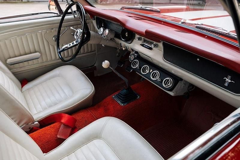 Gebraucht Ford Mustang 223 PS (164 kW) 1965 Rot Coupé