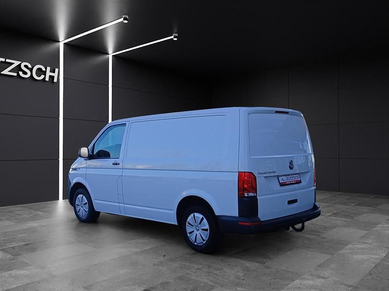 Gebraucht VW Transporter 110 PS (80 kW) 2022 Candyweiß Van