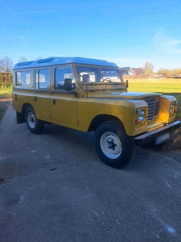 Gebraucht Land Rover 3 63 PS (46 kW) 1982 Gelb SUV