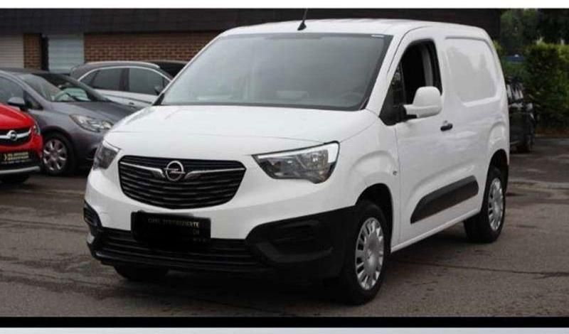 Weiß Gebraucht 2020 Opel Combo Kleinwagen | 12.500 € (Superpreis) - Bild 1/4