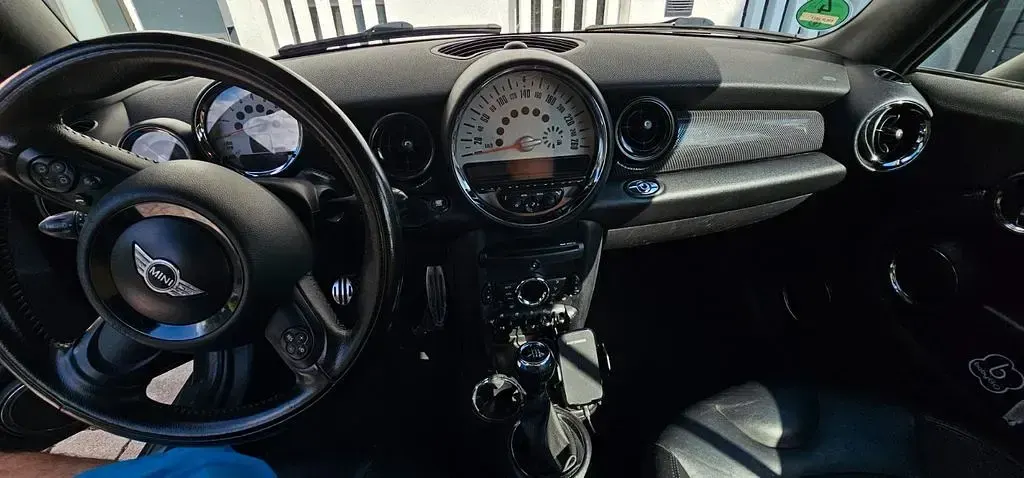 Gebraucht Mini Cooper S Cabriolet 184 PS (135 kW) 2011 Schwarz Cabrio