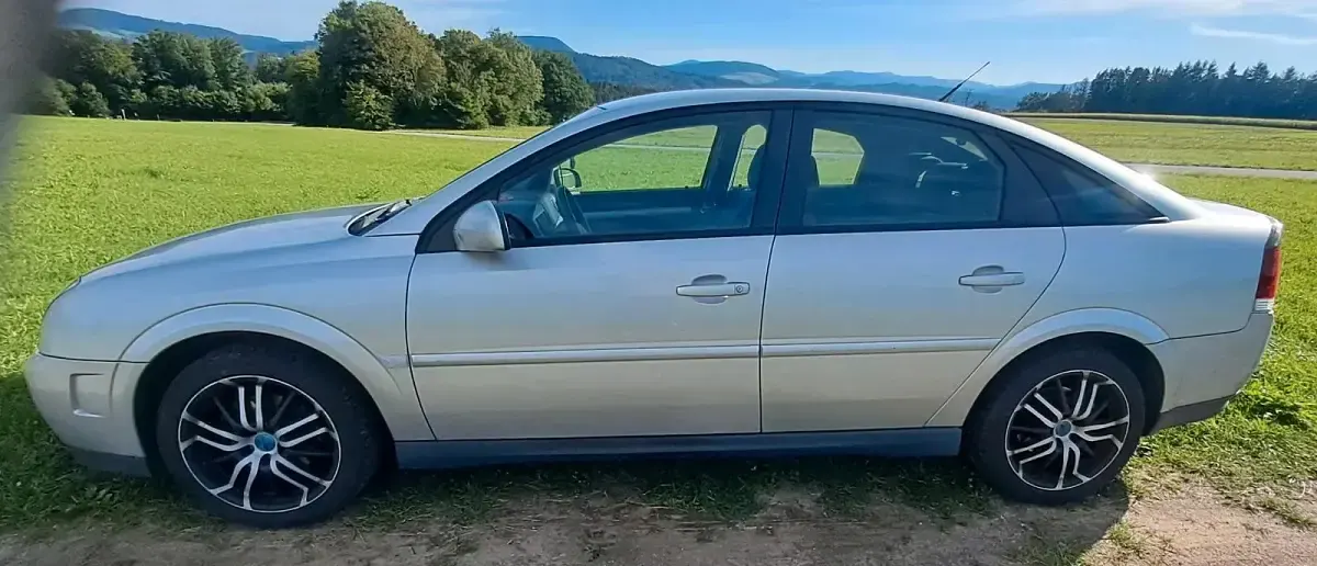 Gebraucht Opel Vectra 155 PS (114 kW) 2004 Silber Limousine