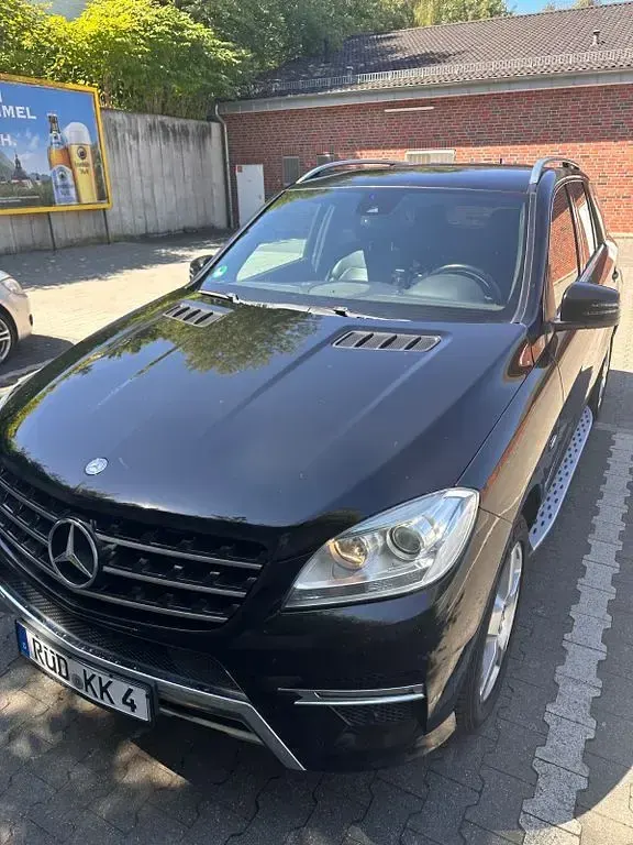 Gebraucht Mercedes 350 305 PS (224 kW) 2012 Schwarz SUV