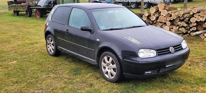 Schwarz Gebraucht 2003 VW Golf IV Limousine | 666 € (Superpreis) - Bild 1/4