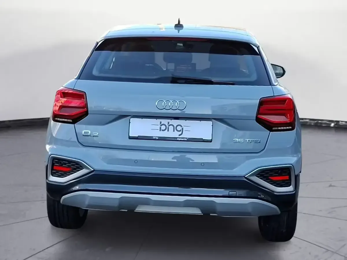 Nowe Audi Q2 Advanced Plus 150 KM (110 kW) 2025 Szary SUV