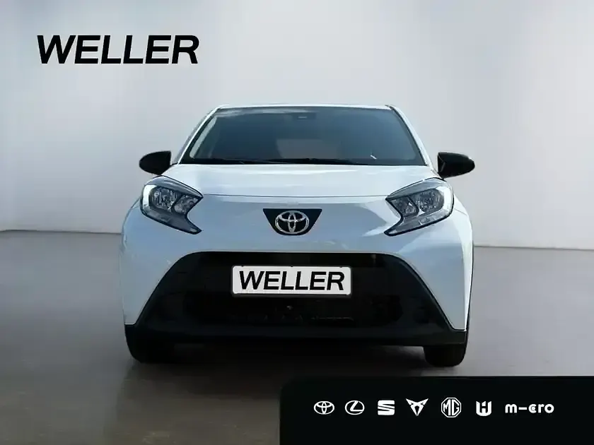 Neu Toyota Aygo Comfort 72 PS (52 kW) 2025 Super white 2 (weiss) Kleinwagen