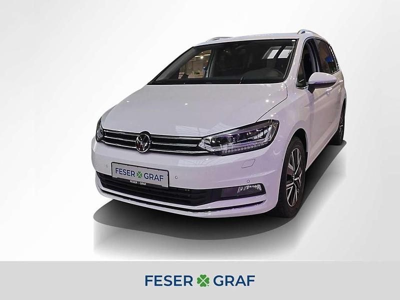 Pure white Neu 2025 VW Touran Highline Van / Kleinbus | 56.515 € - Bild 1/4