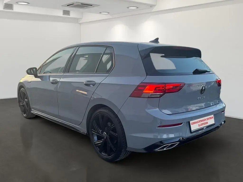Gebraucht VW Golf VIII R-line 190 PS (139 kW) 2022 Grau Limousine