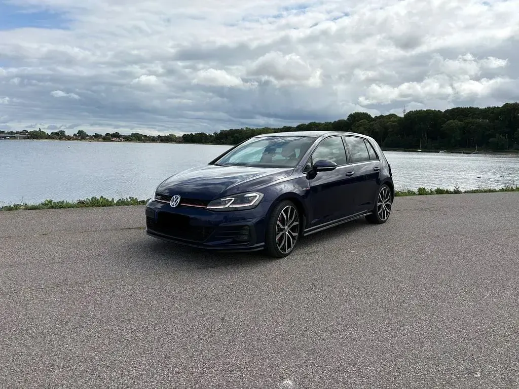 Gebraucht VW Golf VII GTI 245 PS (180 kW) 2018 Blau Limousine