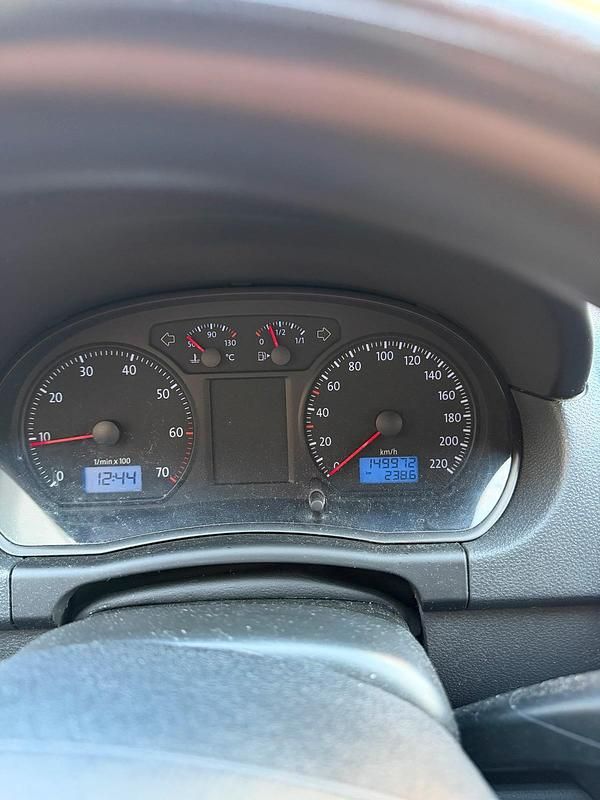 Gebraucht VW Polo 54 PS (39 kW) 2005 Schwarz Kleinwagen