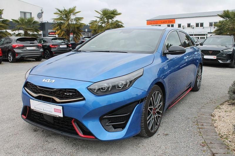 Gebraucht Kia ProCeed GT GT 204 PS (150 kW) 2022 Blau Kleinwagen