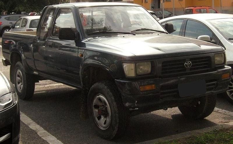 Gebraucht Toyota HiLux 83 PS (61 kW) 1995 Grün Pickup