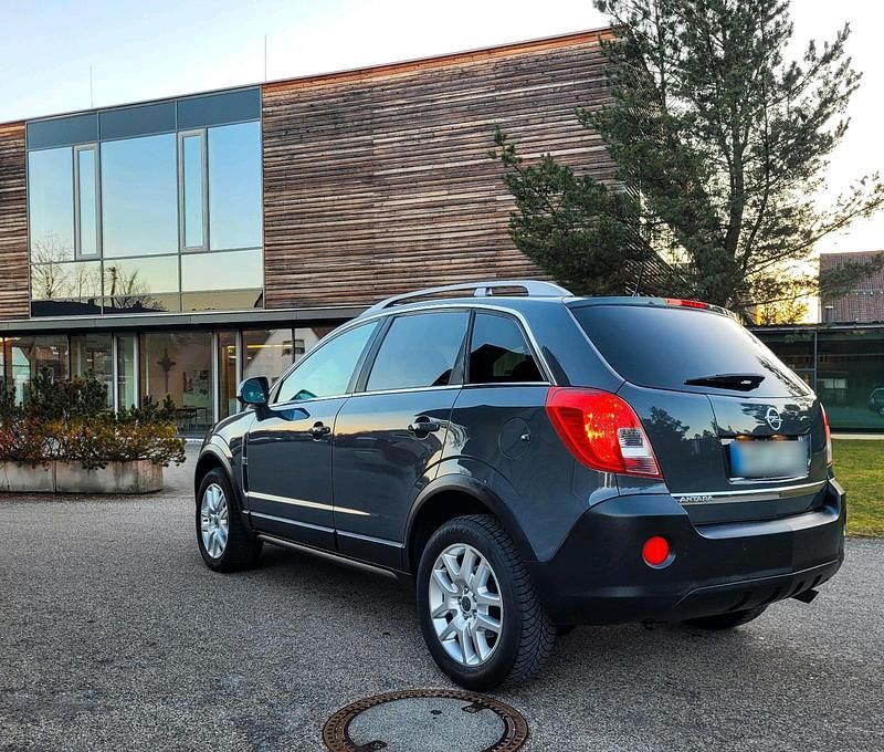 Gebraucht Opel Antara 170 PS (125 kW) 2011 Grau SUV