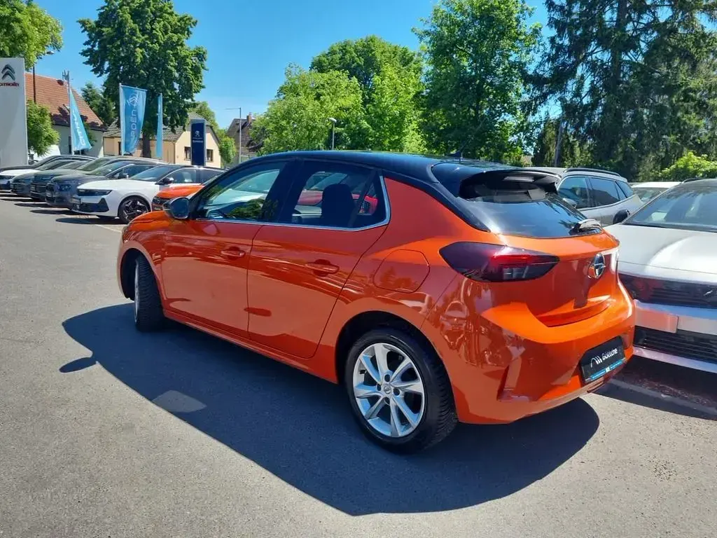 Gebraucht Opel Corsa Elegance 75 PS (55 kW) 2023 Power orange/dynamik orange Kleinwagen