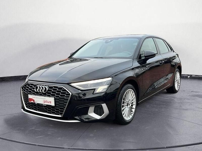 Gebraucht Audi A3 e-tron Ambiente 109 PS (80 kW) 2022 Schwarz Kleinwagen