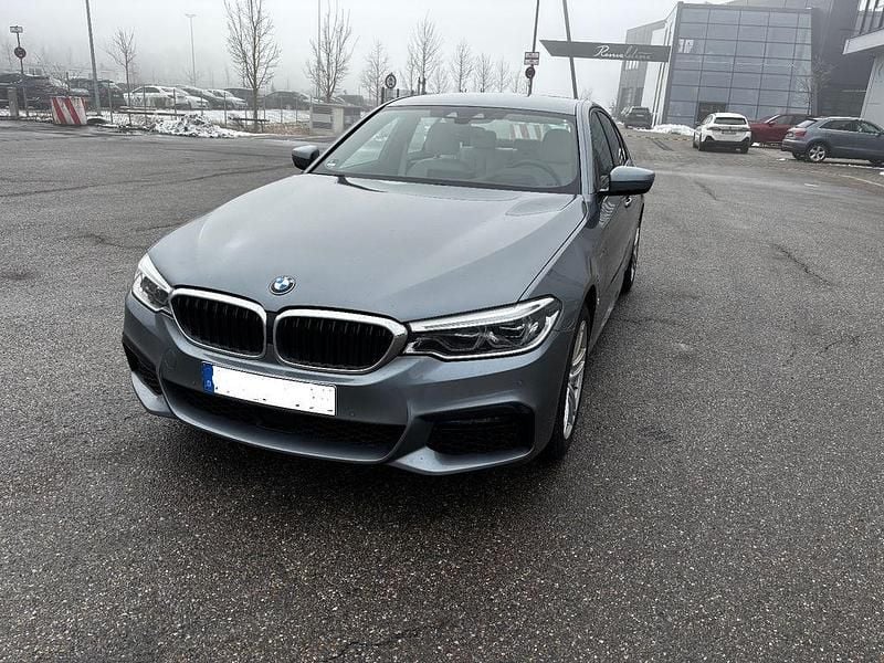 Gebraucht BMW 530e iPerformance 252 PS (185 kW) 2019 Grau Limousine
