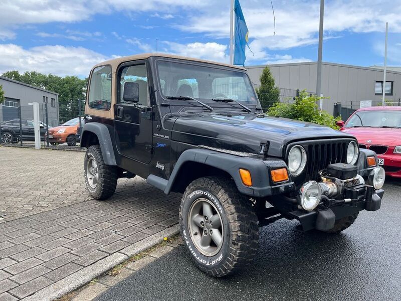 Schwarz Gebraucht 1998 Jeep Wrangler SUV | 8.999 € (Guter Preis) - Bild 1/4
