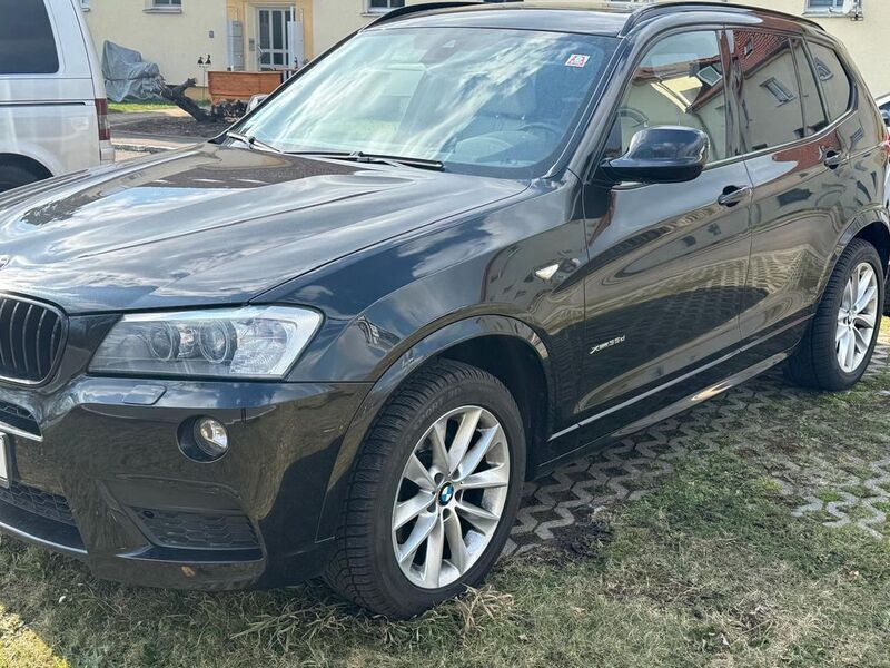 Schwarz Gebraucht 2012 BMW X3 Sport Line SUV | 12.999 € (Guter Preis) - Bild 1/4