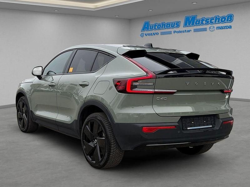 Gebraucht Volvo C40 Ultimate 169 kW (231 PS) 2022 Gruen SUV