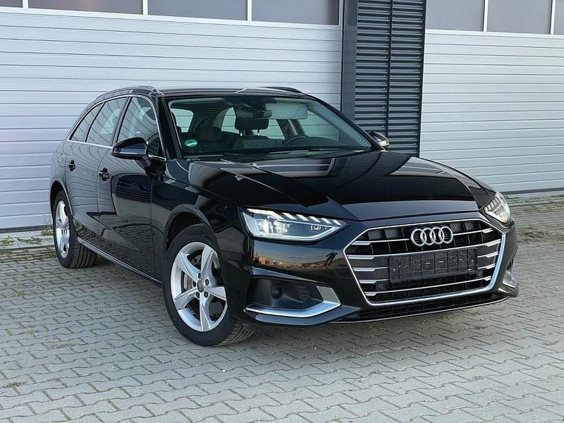 Gebraucht Audi A4 Advanced 190 PS (139 kW) 2019 Schwarz Kombi