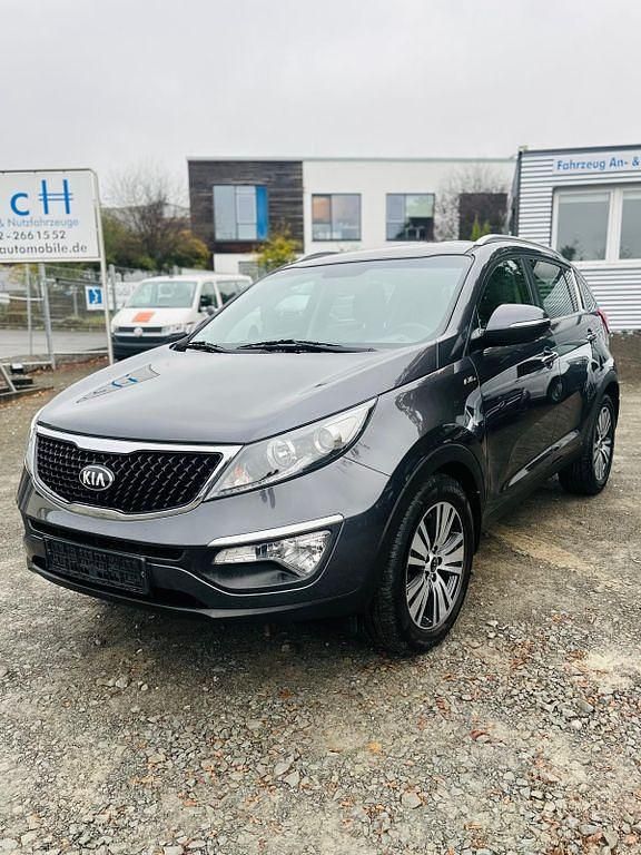 Grau Gebraucht 2015 Kia Sportage Platinum Edition SUV | 11.900 € (Guter Preis) - Bild 1/4