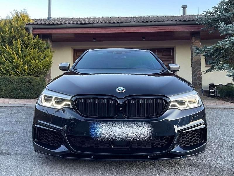Gebraucht BMW M550 Performance 530 PS (389 kW) 2020 Schwarz Limousine
