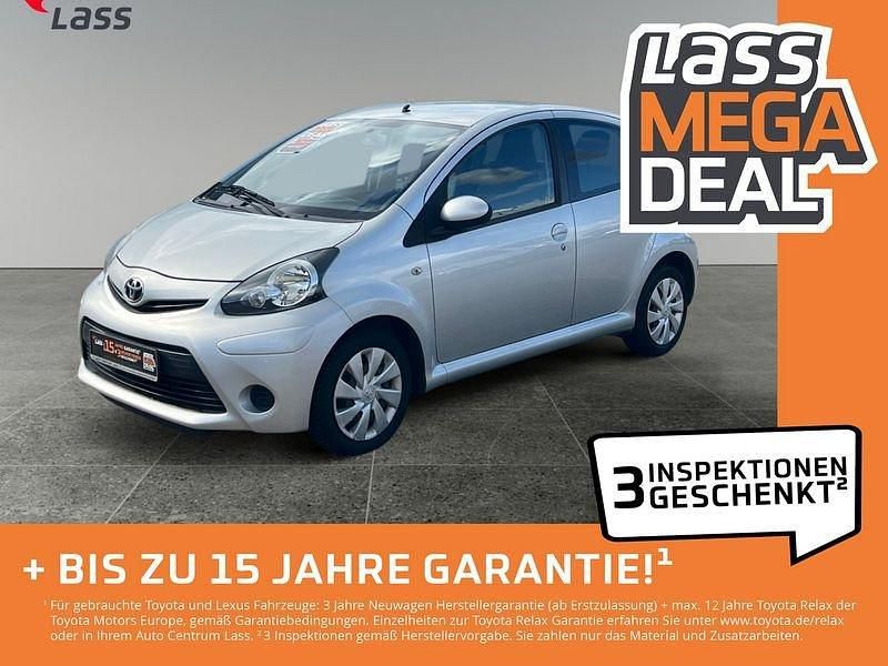 Silber Gebraucht 2012 Toyota Matrix Cool Kleinwagen | 5.980 € (Fairer Preis) - Bild 1/4